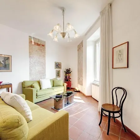 Latinhouse * Roma